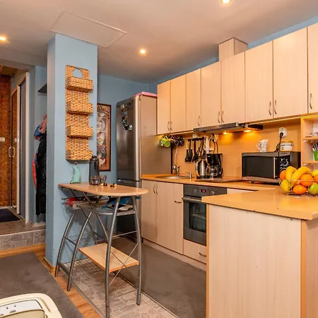 Apartament Tullip - Two Bedroom Smolyan