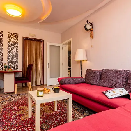 Tullip - Two Bedroom Smolyan