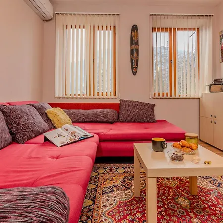 Tullip - Two Bedroom Smolyan